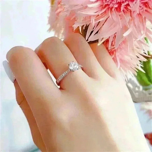 New 925 Silver 1ct Sim Diamond Solitaire Ring - Picture 2 of 4